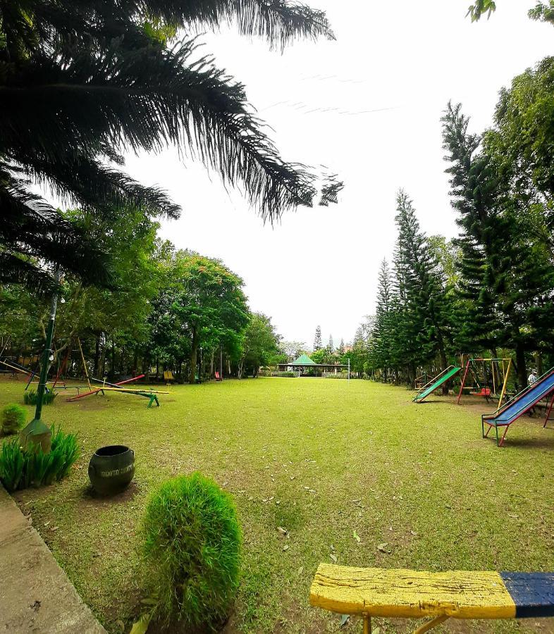 Charming Tagaytay Vacation